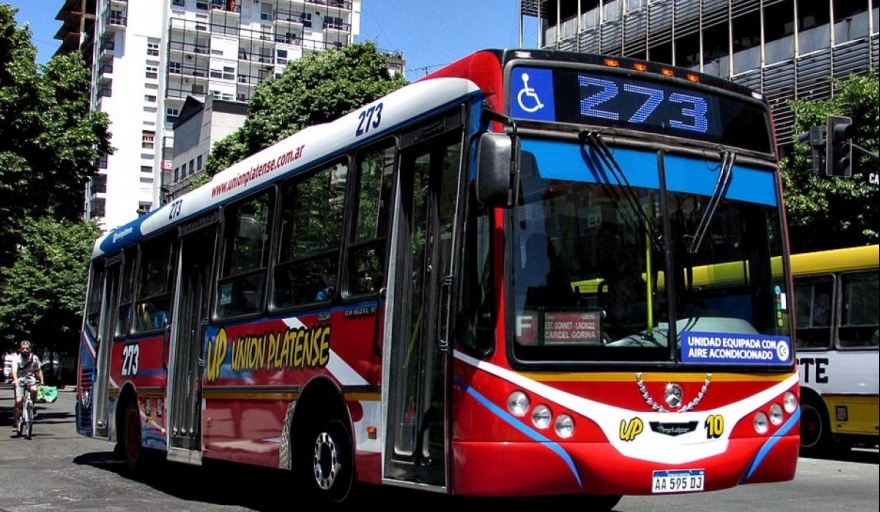 La UTA podría anunciar un nuevo paro de micros