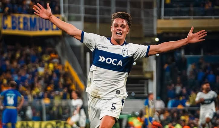 Gimnasia le ganó a Central y se acomodó en su zona