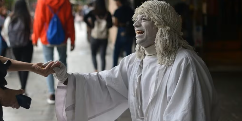 Conmoción en La Plata por el fallecimiento de la “Estatua viviente”